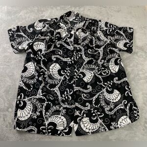 A Personal Touch Women's Blouse Plus 1X Fern Plants Black White Made in USA